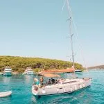day sail explore island