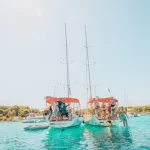 day sail friends fun