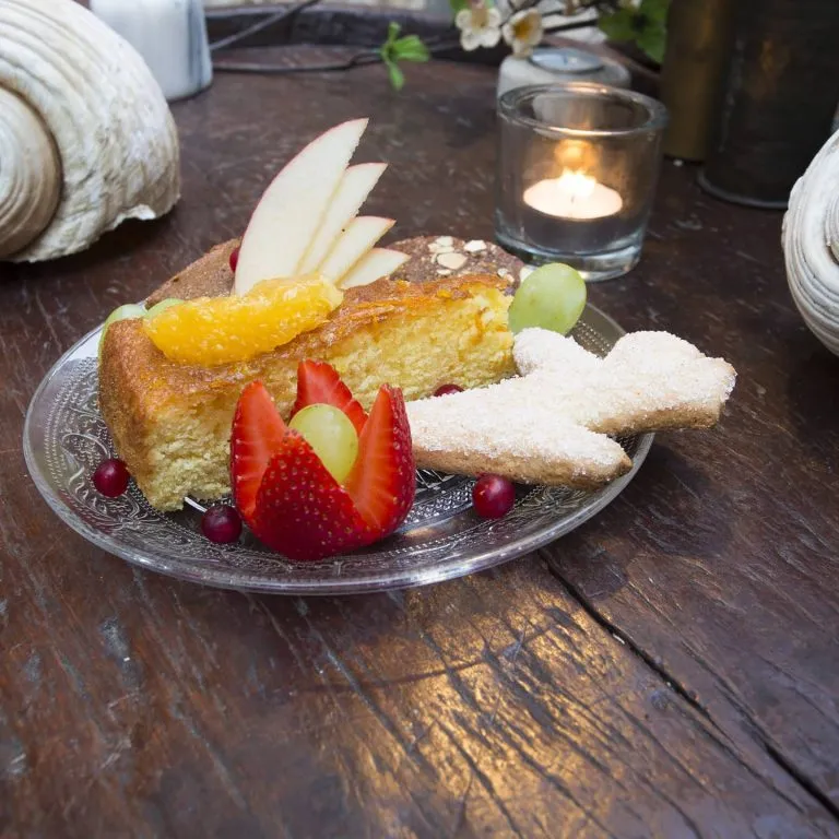 homemade orange cake