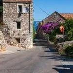 hvar road village